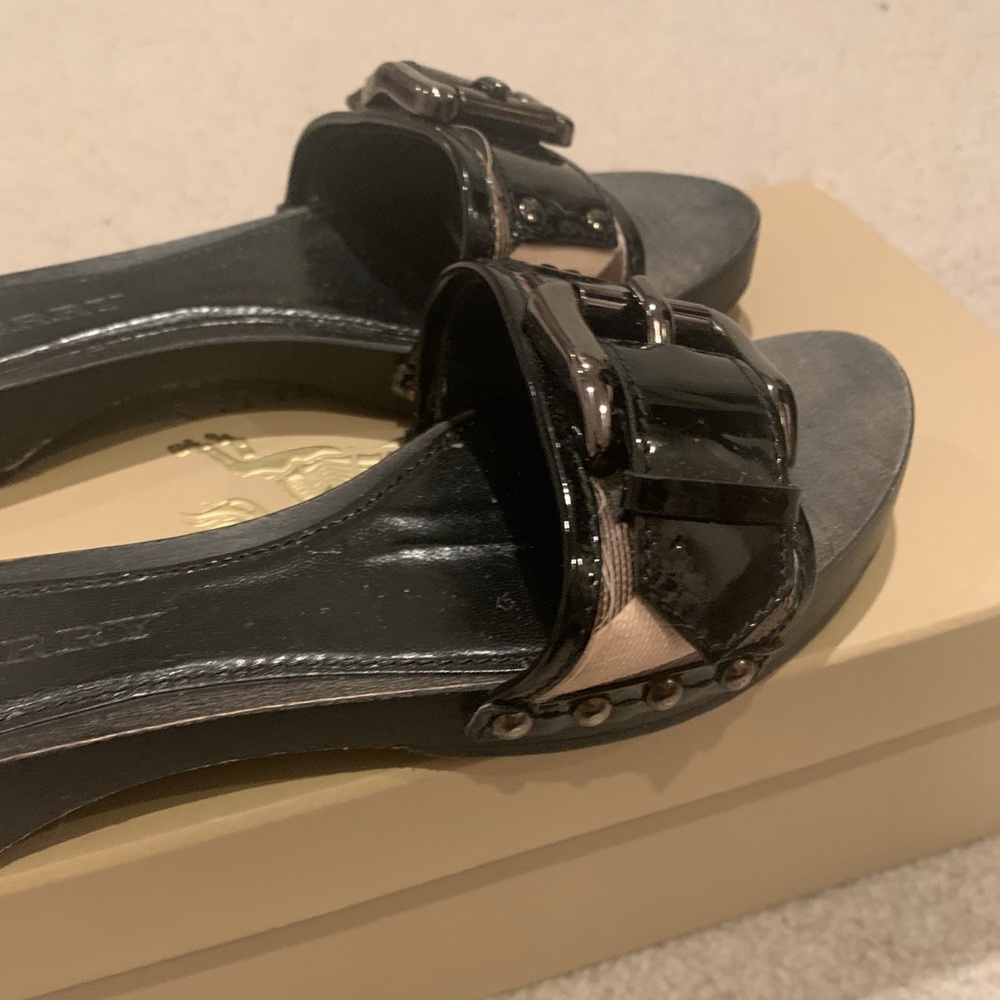 Vintage Burberry Sandals